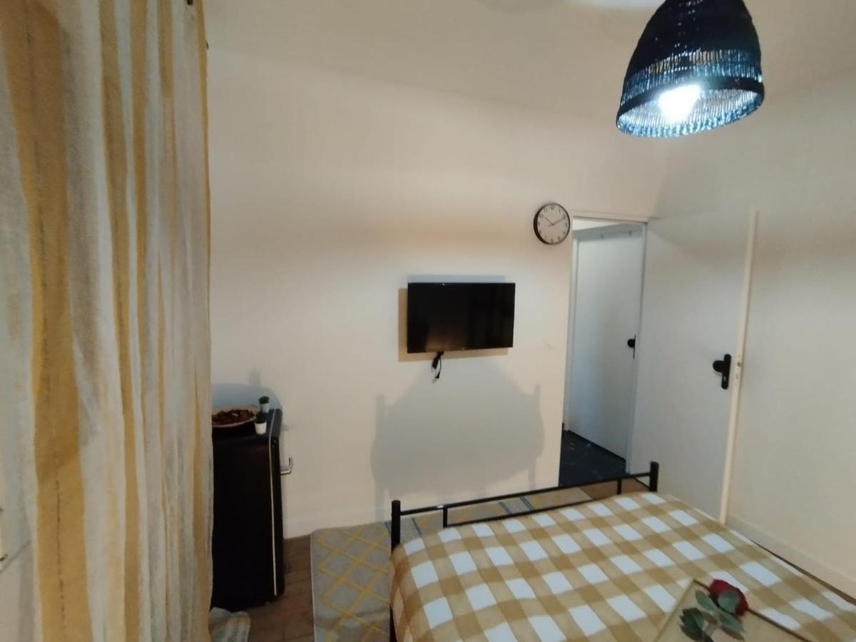Chambre Proche De Stade De France Pierrefitte-sur-Seine Esterno foto