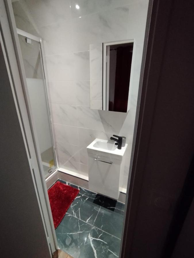 Chambre Proche De Stade De France Pierrefitte-sur-Seine Esterno foto